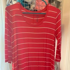 Coral/red and white striped top